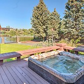 Moses Lake Retreat w/ Salt Water Hot Tub!