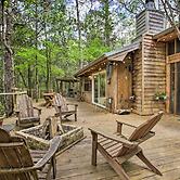 Enchanting 'whitney Cabin' w/ Beach & Creek!