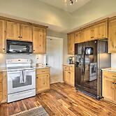 Lovely Canyon View Apartment w/ Patio & Yard
