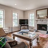 Modern Gearhart Getaway, Walk to Beach & Downtown!