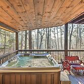 Tudor-style Broken Bow Cottage w/ Hot Tub & Decks!