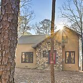 Tudor-style Broken Bow Cottage w/ Hot Tub & Decks!