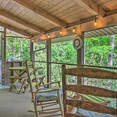 Beautiful Connestee Falls Home w/ Porch in Brevard