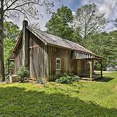 Waters Edge Retreat w/ Deck on Patoka Lake!