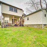 Meadville Apartment w/ Deck < 2 Mi to Allegheny!