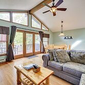 Ski, Hike & Stay Cozy: Family Cabin in Lake Ariel!