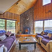 Hot Tub + Mtn Views: Gore Pass Kremmling Cabin