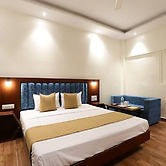 Hotel Amrit Near Old Delhi Railway Station