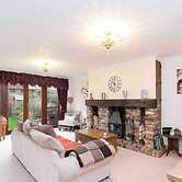 Peaceful,captivating Home With Idylic Surroundings