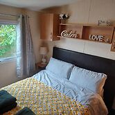 Daisy's Luxury Caravan