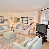 Solent Landing No 16 Beach Retreat