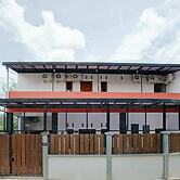 OYO 3006 Falisha Homestay Syariah