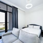 Spacious Studio With Balcony in AL Majan