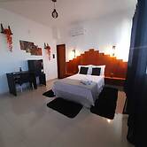 Central Palace Hotel