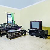 OYO Life 91606 Nadin Guest House Syariah