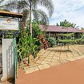 OYO 91965 Swan Homestay