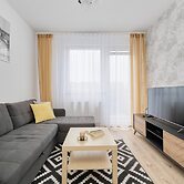 Sweet Apartment Kamienna by Renters