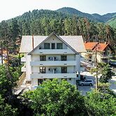 Natali Hotel