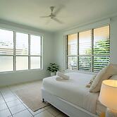 NIGHTCLIFF RETREAT -  Stylish 2BR Apt