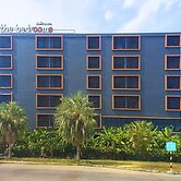 The Bedrooms Maeklong Service Apartment