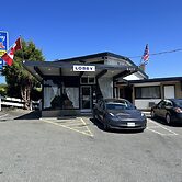 Departure Bay Motel