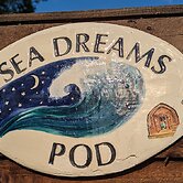 Luxury Glamping Pod With Hot Tub, Fees Apply
