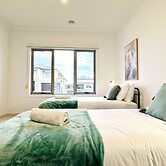 Tarneit Holiday Home