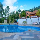 Andasibe Cyperus Hotel