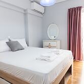 Home Away from Home 2 Bd Apt in Zografou