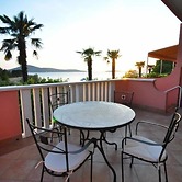 Njoko - sea View & Private Parking - A1 Plavi