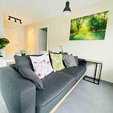 Luxury New Flat with Terrace & Parking