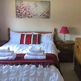 2-bed House Sleeps 4 - Enclosed Garden - Tv & Wifi