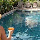 Hatica by Fora Alaçatı