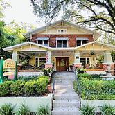 Grady House Bed & Breakfast