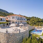 Penny Luxury Apartments