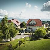 Tri lučke hotel & restaurant