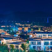 Hotels in Lady Island Resort