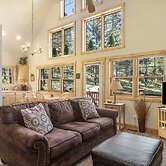 Solitude Bobcat #7 - Estes Park 2 Bedroom Condo by RedAwning