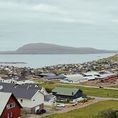 Stunning Views / Penthouse / Decorative / Parking