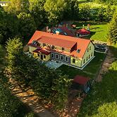 Luxe Villa in Bernartice Kkh045