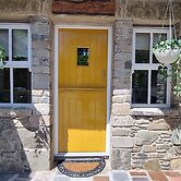 Frontview Cottage - Sleeps 6