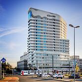 The Zipper Hotel & Apartments
