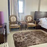 Females Only, Host Is Woman, City Center, Near All