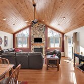 Lodges Of The Lakes