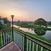 Riverscape Tranquil Serviced Apartments