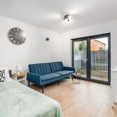 Studios Krośnieńska by Renters
