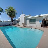 5 Mi to Camelback Ranch: Pet-friendly Home w/ Pool