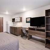 Woodspring Suites East Lansing - University Area