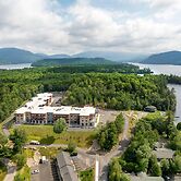 Cambria Hotel Lake Placid - Lakeside Resort
