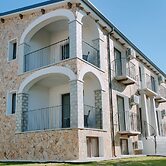 Suite Apartments i4MORI Porto Pino
